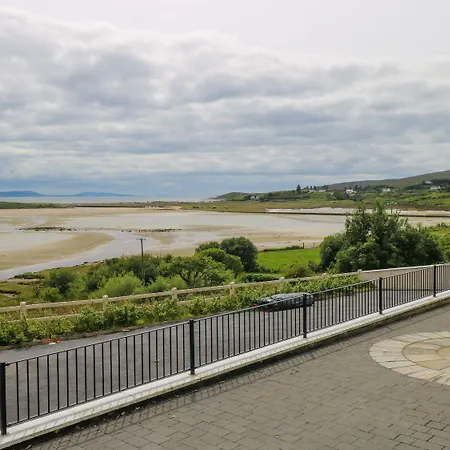 Ned's Holiday home Westport