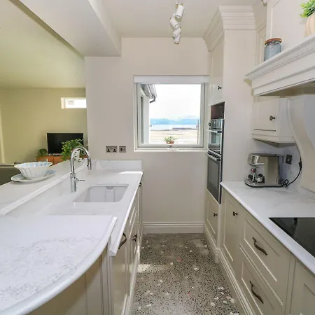 Ned's Holiday home Westport